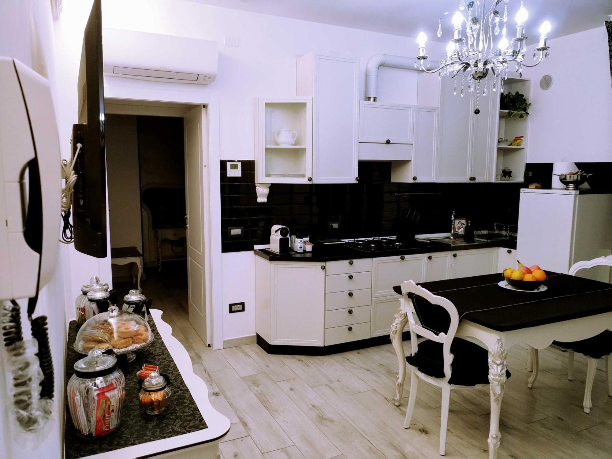 Alloggio Turistico Giulietta E Romeo - Intero Appartamento - Villafranca Di Verona, Zimmer, Holiday Rooms Exterior foto